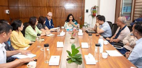 मानसिक स्वास्थ्य समस्या समाधान गर्न विज्ञहरुसँग छलफल