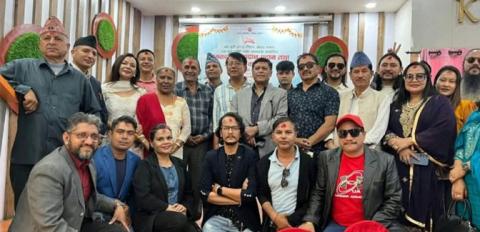 दर्शक घटेकोले चलचित्र क्षेत्रमा संकट